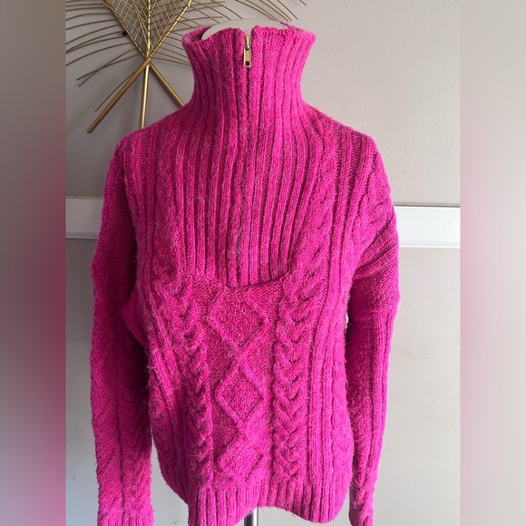 Pink Cable Knit Women's Sweater Size Small - Picture 2 of 4